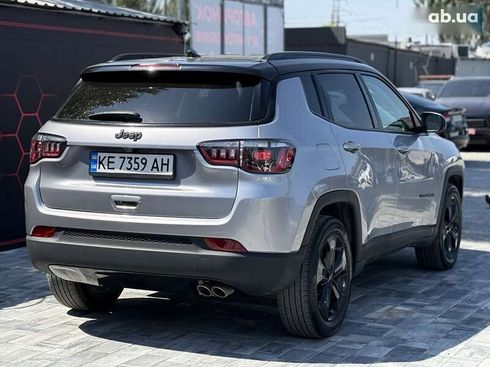 Jeep Compass 2020 - фото 6
