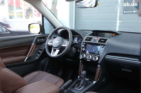 Subaru Forester 2017 - фото 14
