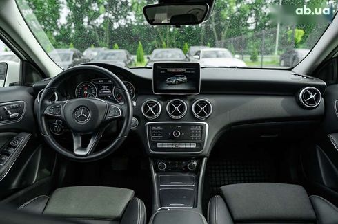 Mercedes-Benz A-Класс 2016 - фото 18