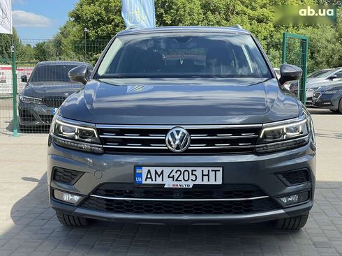 Volkswagen Tiguan 2018 - фото 5