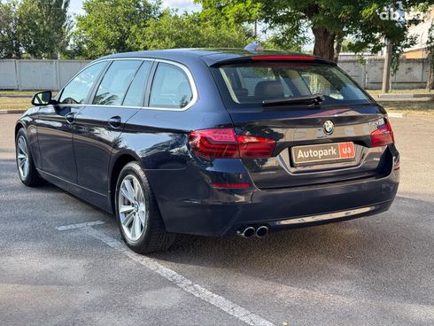 BMW 5 серия 2017 синий - фото 4