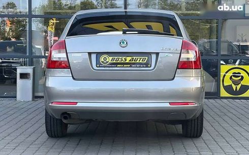 Skoda Octavia 2011 - фото 5