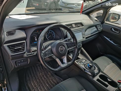 Nissan Leaf 2019 черный - фото 18