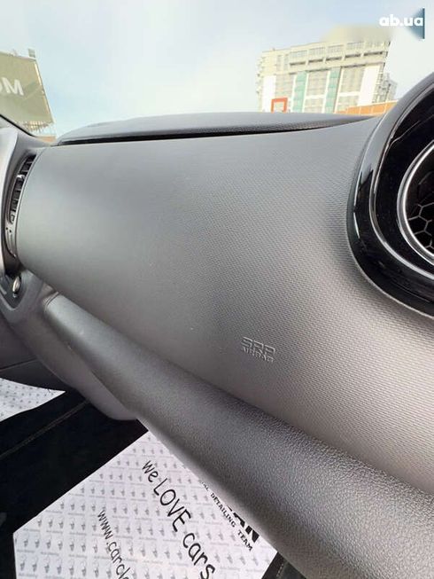 Renault Trafic 2019 - фото 30