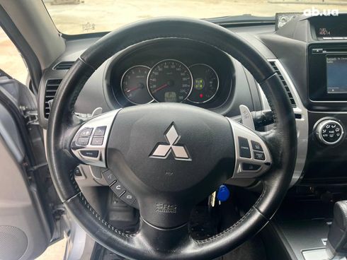 Mitsubishi Pajero Sport 2014 серый - фото 18