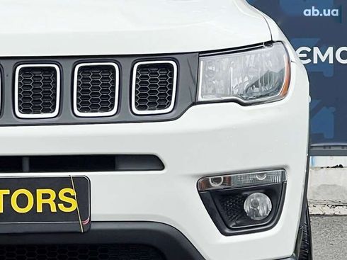 Jeep Compass 2017 - фото 10
