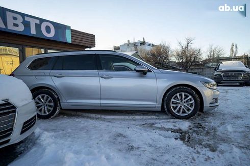 Volkswagen Passat 2018 - фото 4