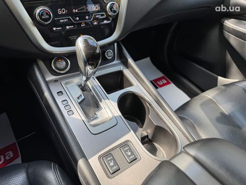 Nissan Murano 2019 серый - фото 32