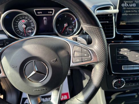 Mercedes-Benz GLE-Класс 2016 черный - фото 25