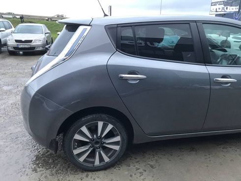 Nissan Leaf 2015 серый - фото 14