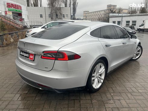 Tesla Model S 2013 серый - фото 5