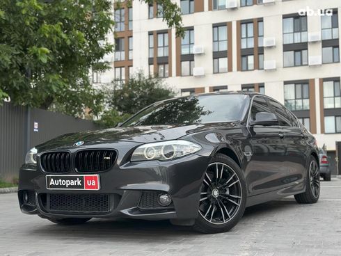 BMW 5 серия 2010 черный - фото 2