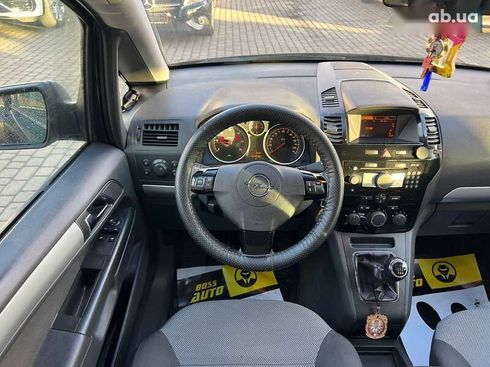 Opel Zafira 2011 - фото 8