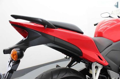 Honda CBR 400R 2013 - фото 16