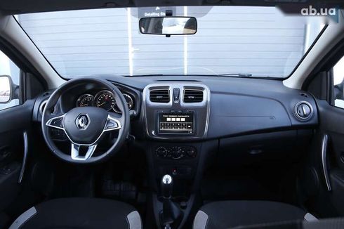 Renault Sandero 2021 - фото 12