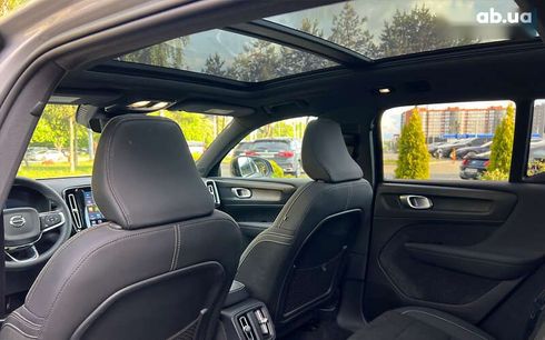 Volvo XC40 2022 - фото 14