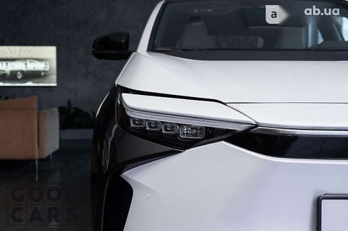 Toyota bZ 2022 - фото 5