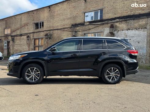 Toyota Highlander 2017 черный - фото 89