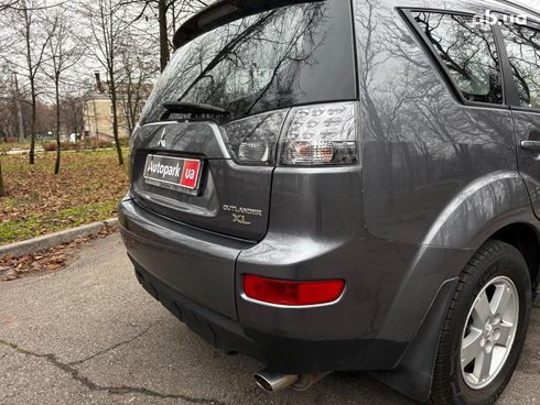 Mitsubishi Outlander 2008 серый - фото 12
