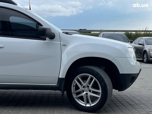Renault Duster 2010 белый - фото 6
