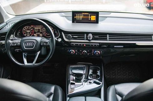 Audi Q7 2018 - фото 17