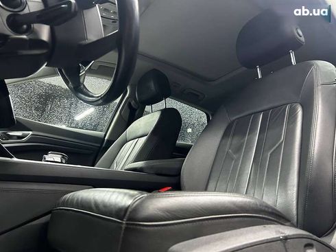 Audi E-Tron 2019 - фото 9