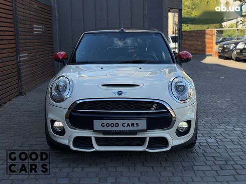 MINI John Cooper Works 2017 - фото 2