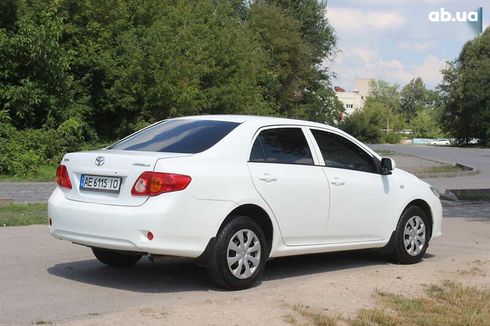 Toyota Corolla 2009 - фото 11