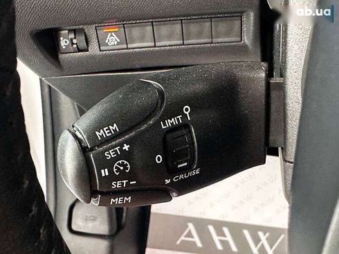 Peugeot e-208 2022 - фото 22
