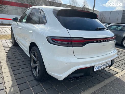 Porsche Macan 2021 - фото 35