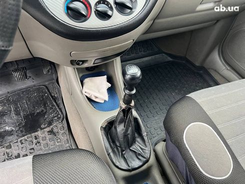 Chevrolet Tacuma 2004 синий - фото 27