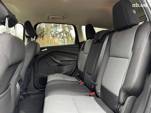 Ford Escape 2018 бежевый - фото 26