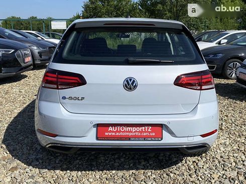 Volkswagen e-Golf 2019 - фото 11