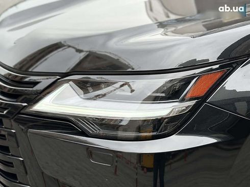 Lexus LX 2022 - фото 28