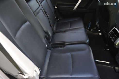 Toyota Land Cruiser Prado 2019 - фото 30