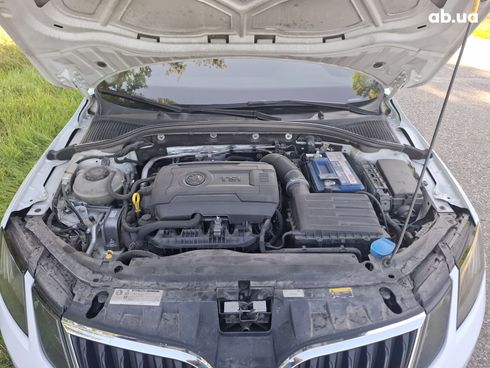 Skoda Octavia 2019 белый - фото 5