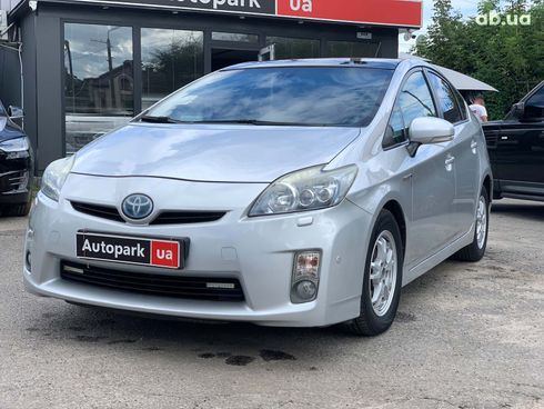 Toyota Prius 2010 серый - фото 2