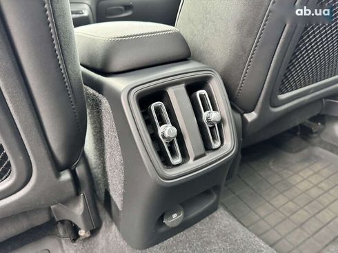 Volvo XC40 2023 - фото 27