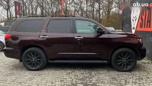 Toyota Sequoia 2013 - фото 10