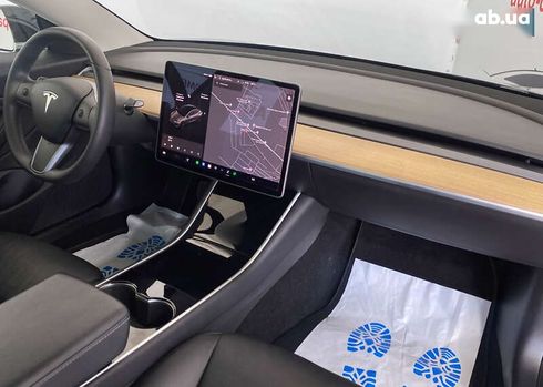 Tesla Model 3 2020 - фото 9