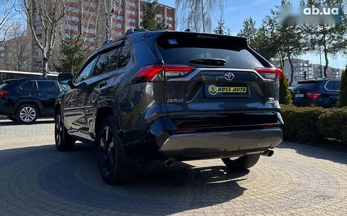 Toyota RAV4 2019 - фото 5