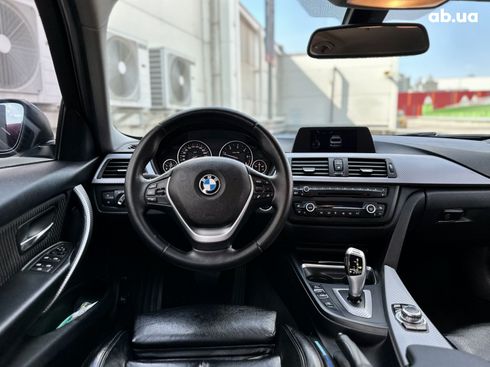 BMW 3 серия 2015 черный - фото 15