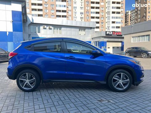 Honda HR-V 2021 синий - фото 6