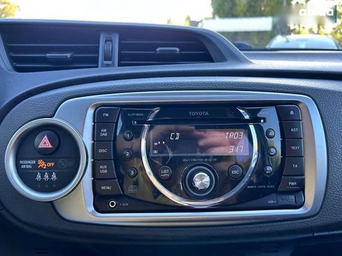 Toyota Yaris 2012 - фото 20