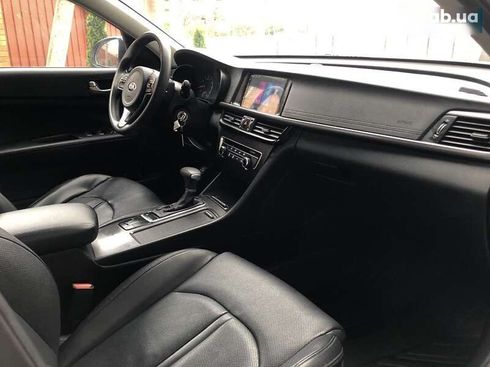 Kia K5 2017 - фото 10