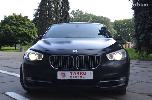 BMW 5 серия 2010 черный - фото 2