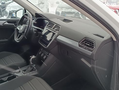 Volkswagen Tiguan 2024 белый - фото 88