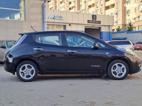 Nissan Leaf 2011 черный - фото 17