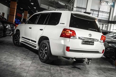 Toyota Land Cruiser 2014 - фото 13