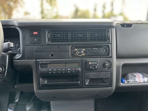 Volkswagen Caravelle 1997 - фото 23